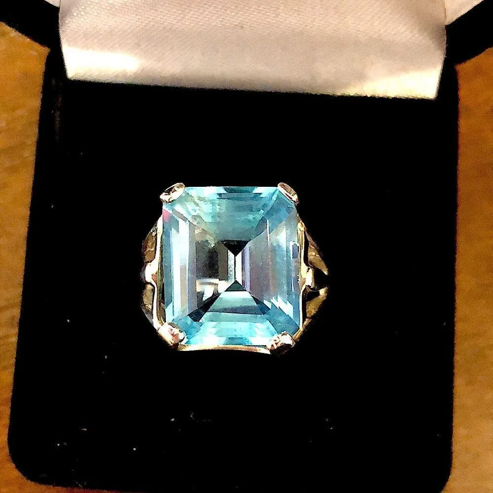 NEW Sterling Silver Rectangle Cut Blue Topaz Ring Sz 7 - Image 5