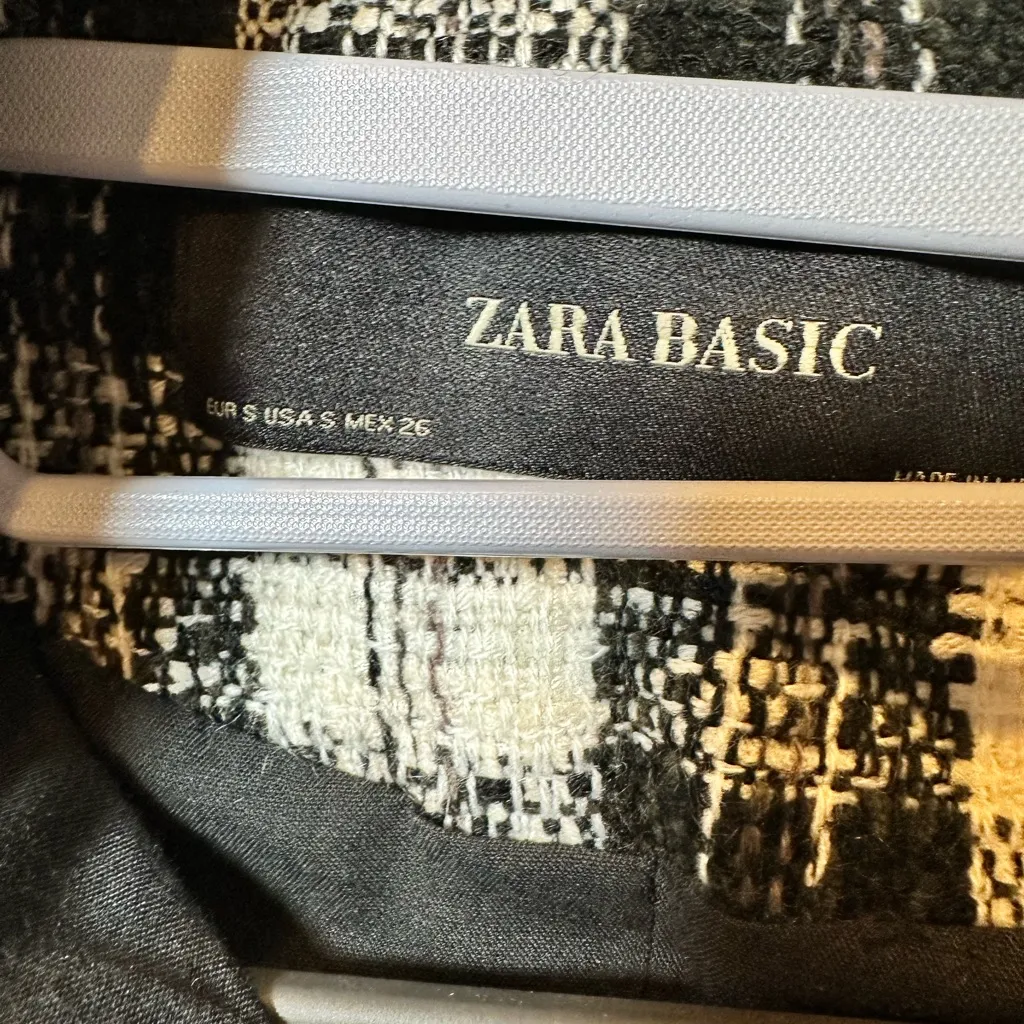 Zara Plaid Women's shirt Jacket - Image 5