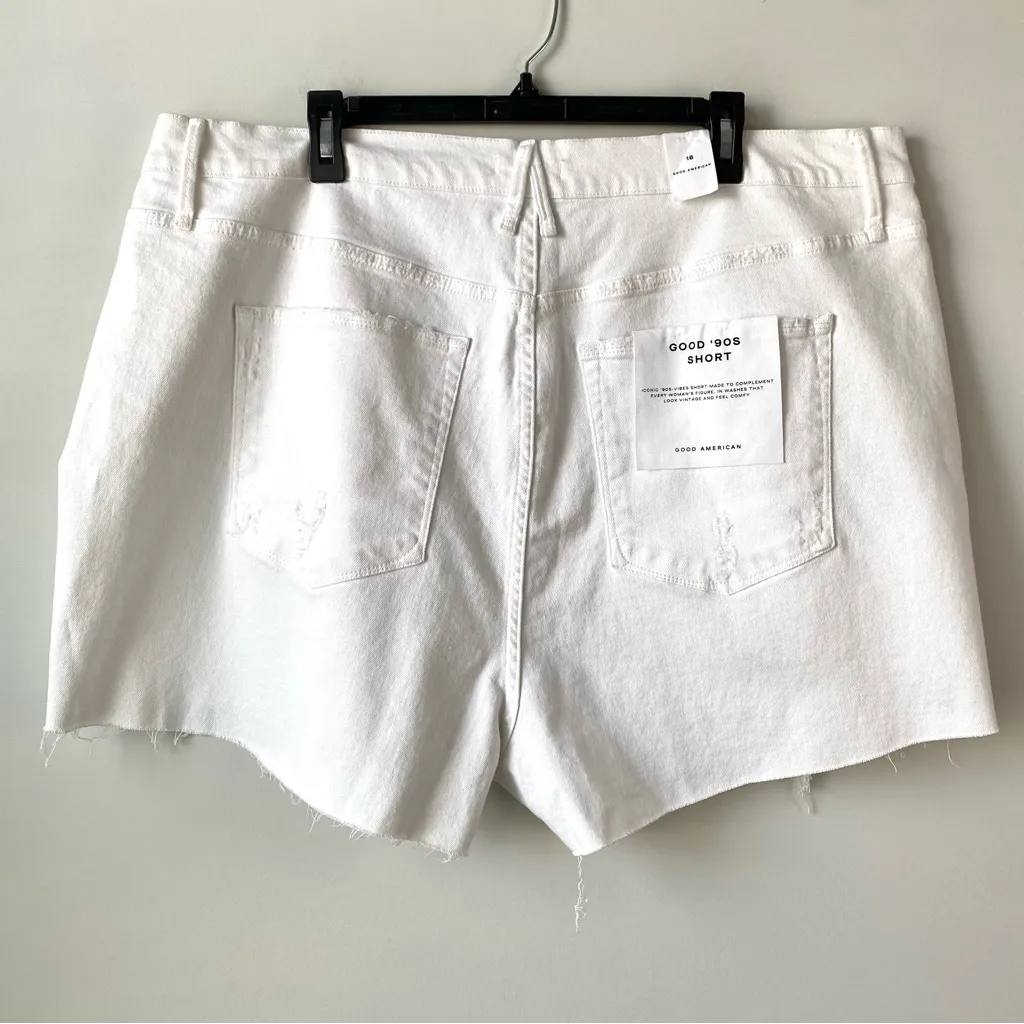 Good American Good‎ 90s Short White 18 - Image 4