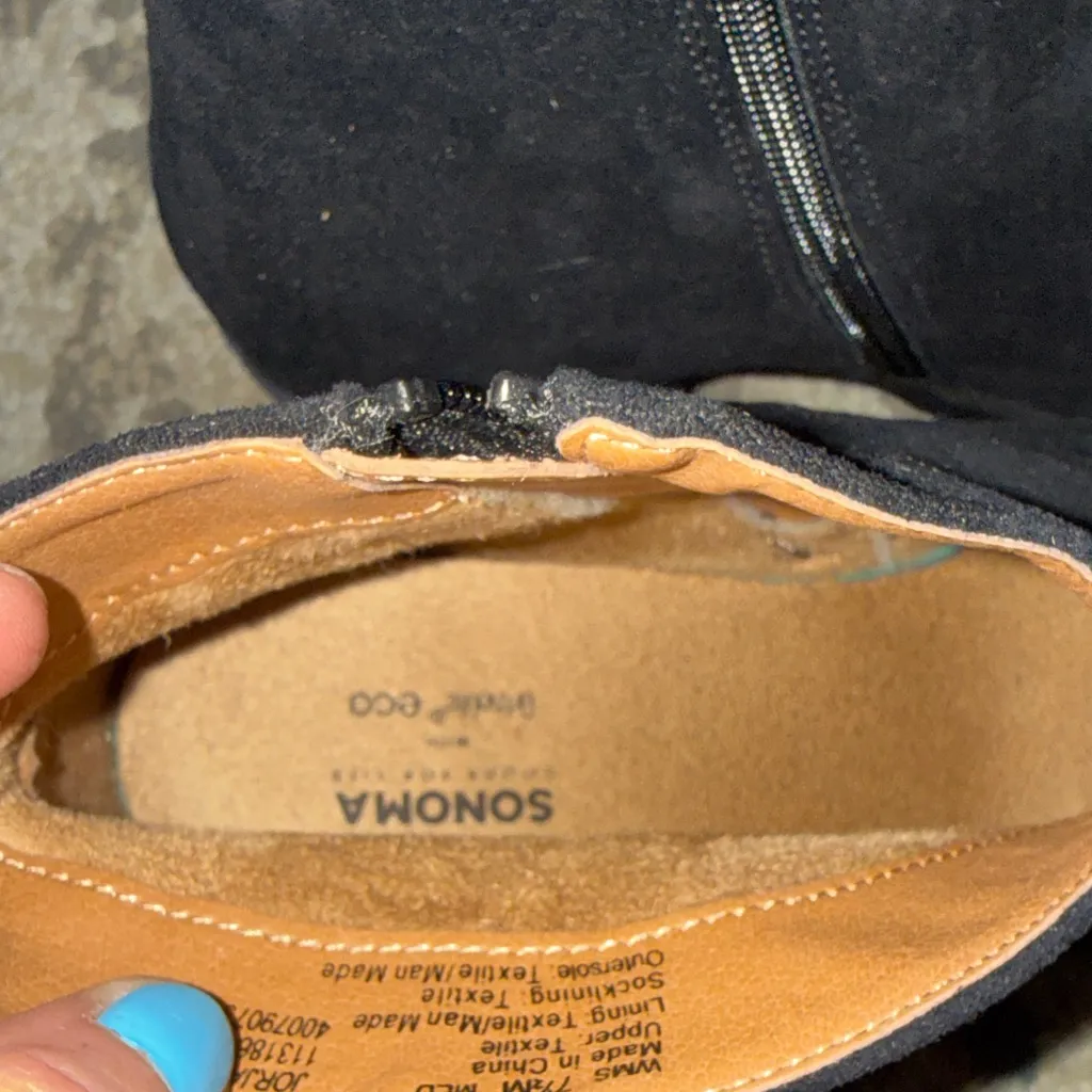 Sonoma Women's Black Ankle Boots - Image 4