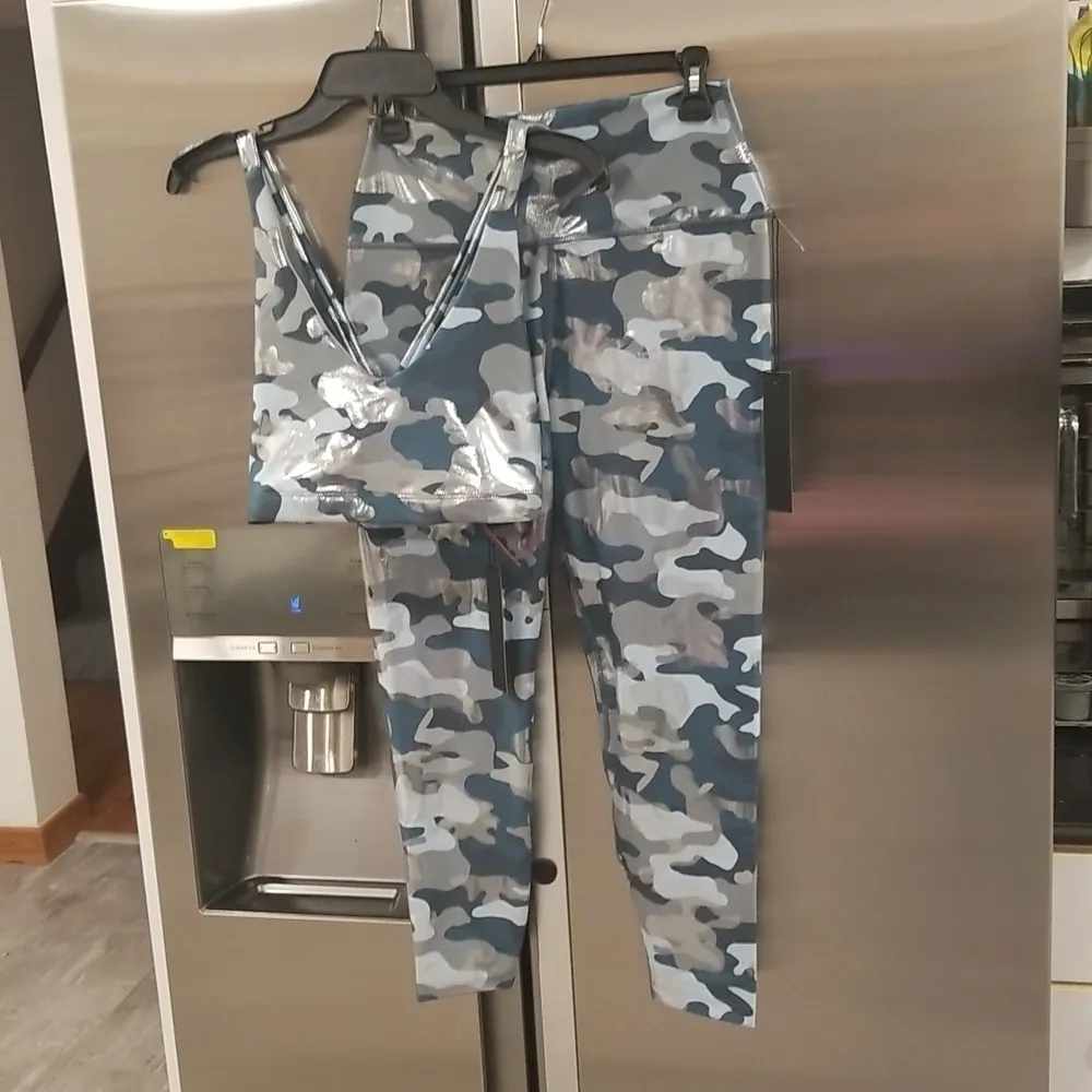 💕CARBON38💕 Metallic Camo Set - Image 10