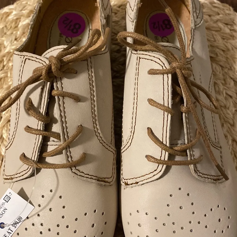 B.O.C. Saddles cream shoes size 8.5 - Image 7