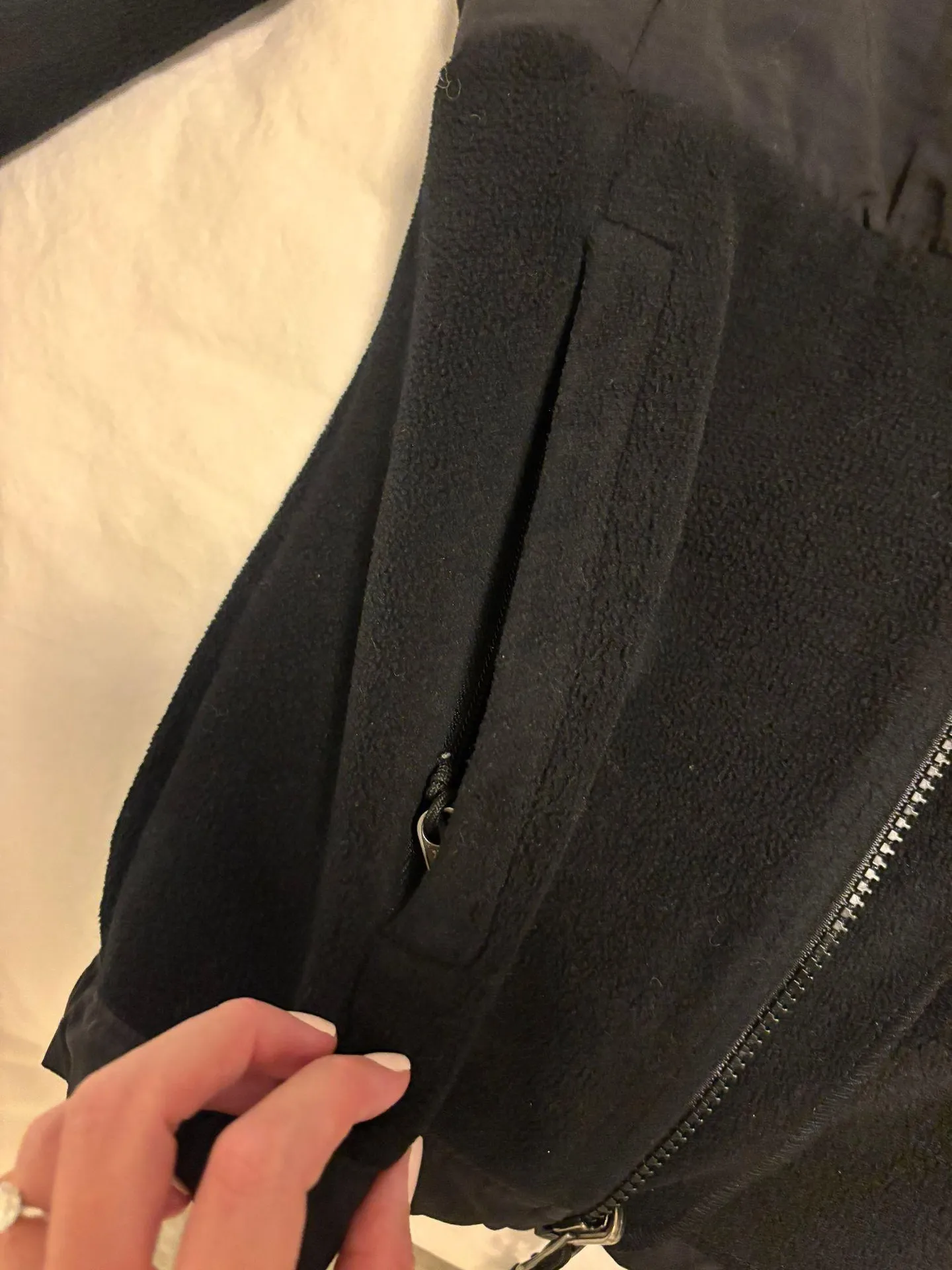 Black Fleece Jacket - Image 3