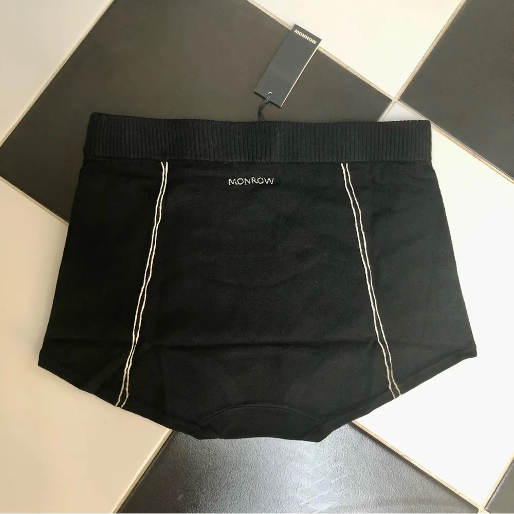 NWT Monrow Knit Sweater Shorts Boyshort Athletic Hot Pants Mini Shorts Black szL Size L - Image 7