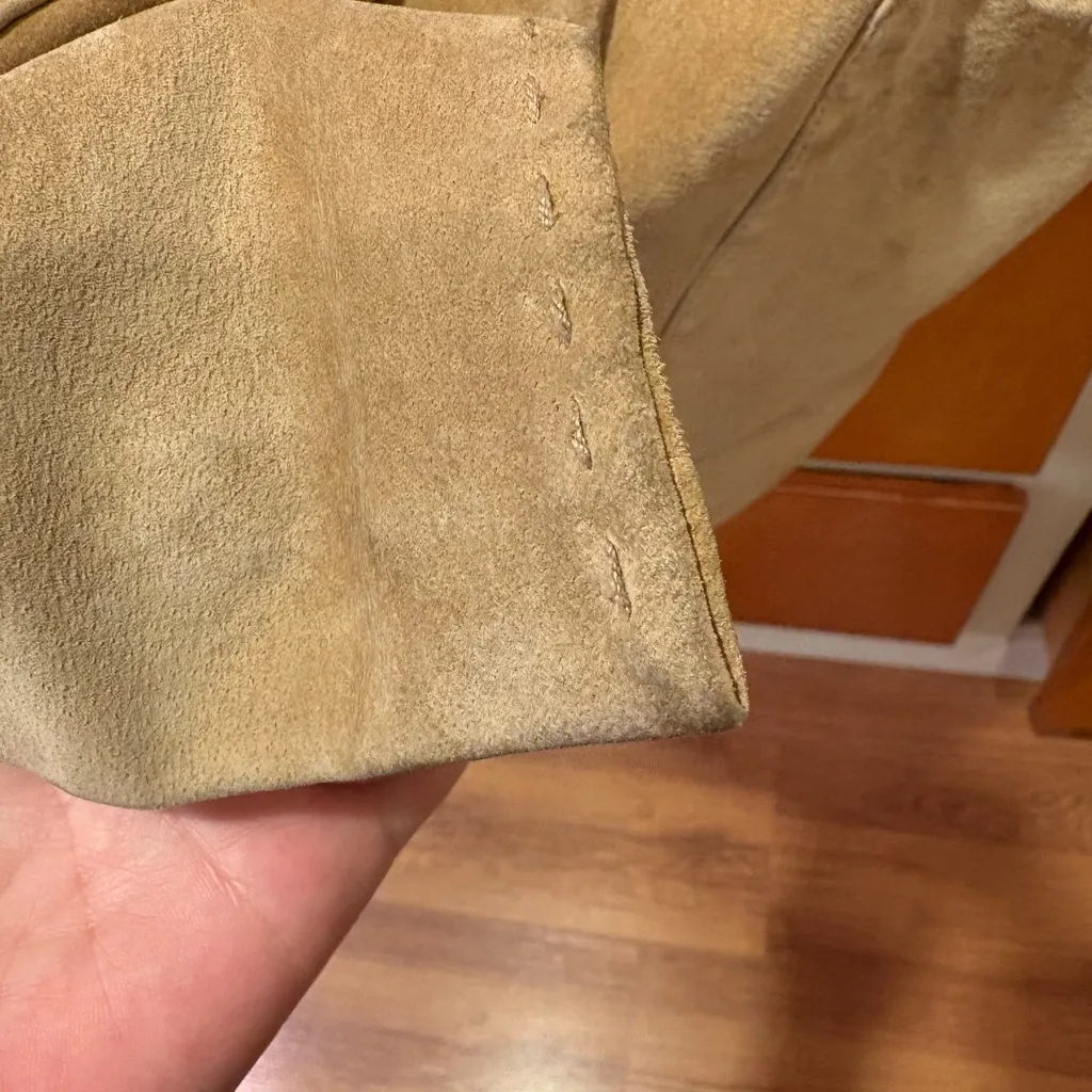 Eddie Bauer Women's Beige Suede Jacket Medium - Image 8