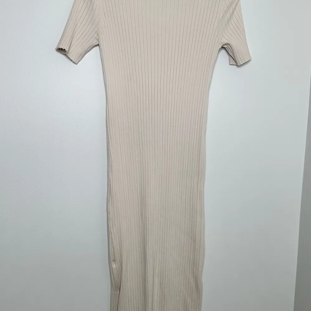 Rachel Parcell Ribbed Square Neck Cream Midi Dress - Image 10