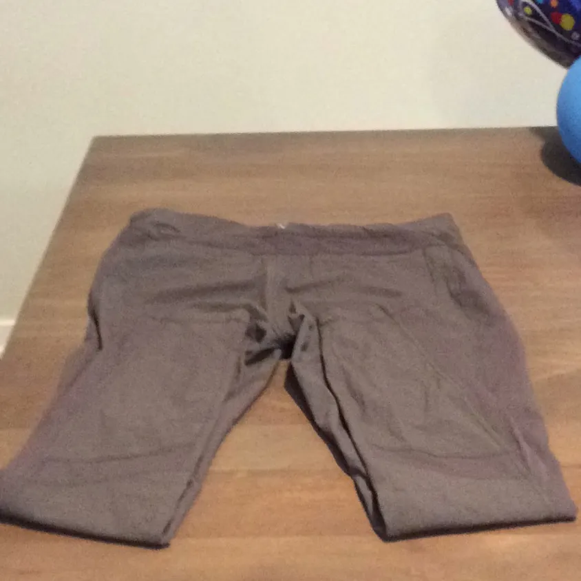 Kuhl Mountain 🏔 Pants Sz M Reg - Image 5