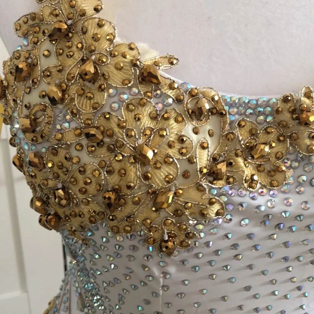 International Latin competition dress custom hand made Size undefined - Image 8