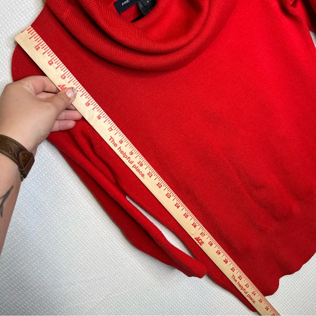French Connection‎ | Small Red Turtleneck Sweater with 3/4 Sleeves - Image 4