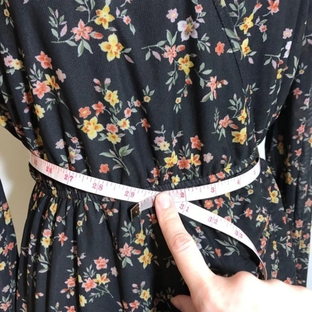 NWT Black Floral Long Sleeve Dress  New - Image 7