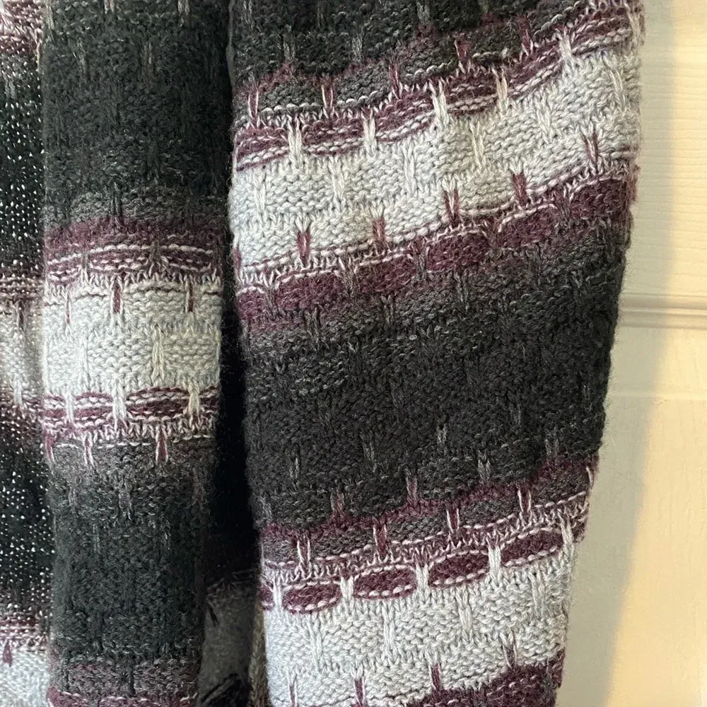 Calvin Klein Knit Circle‎ Scarf - Image 6