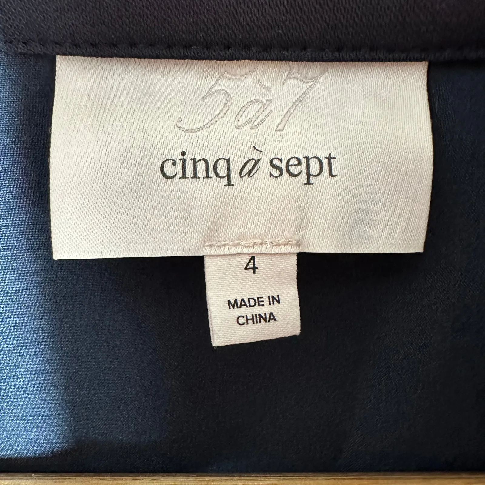 Cinq à Sept Vickie Wrap Ruffle Mini Dress Size US 4 Navy - Image 3