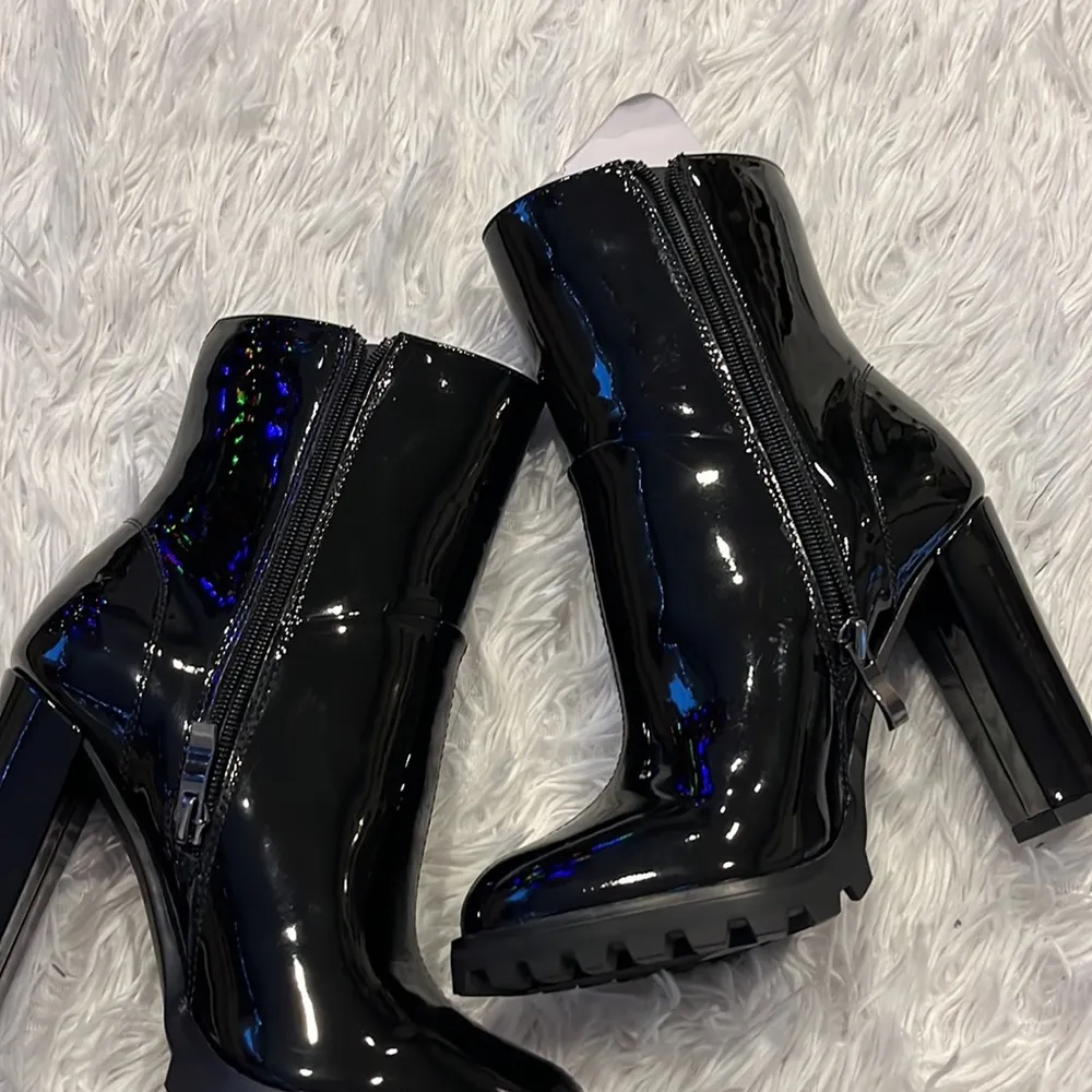 Matt & Nat TAZE Vegan leather High Heel Ankle Boots in black size 6 - Image 6