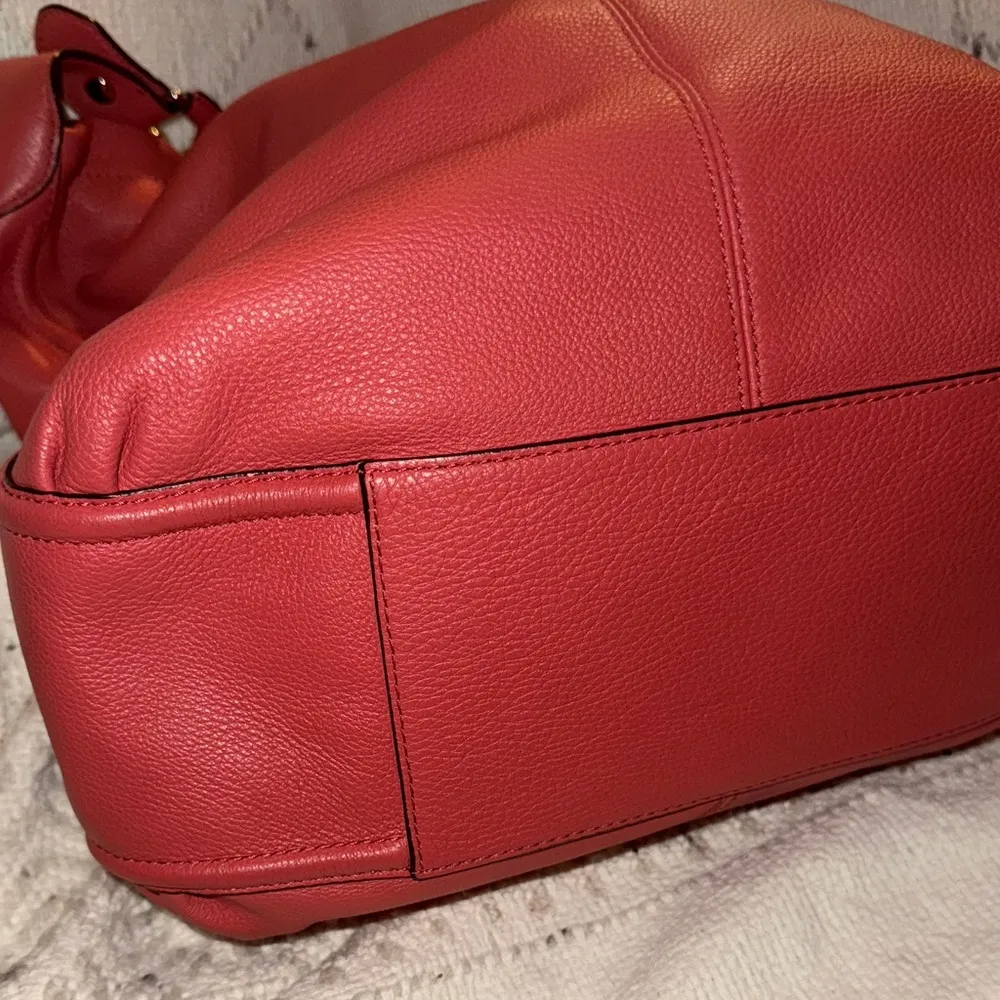 Coach Avery Pebble Grain Leather Large Hobo - Image 8