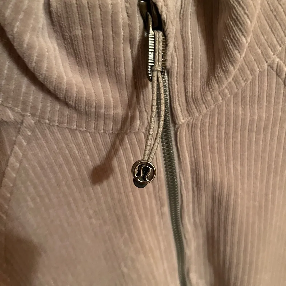 Scuba Track Velvet Cord Jacket in Riverstone - Image 10