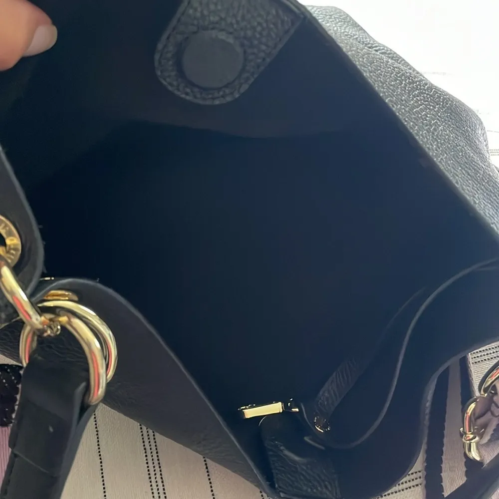 Stunning Black Ted Baker London Tote Bag with Adjustable Straps - Image 7