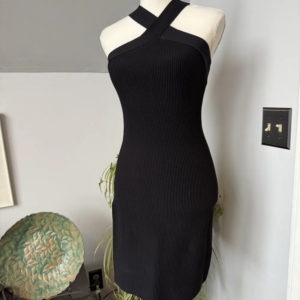 BABATON ARITZIA Sculpt Knit Criss Cross Stretch Black Bodycon‎ Halter Dress Med - Image 2