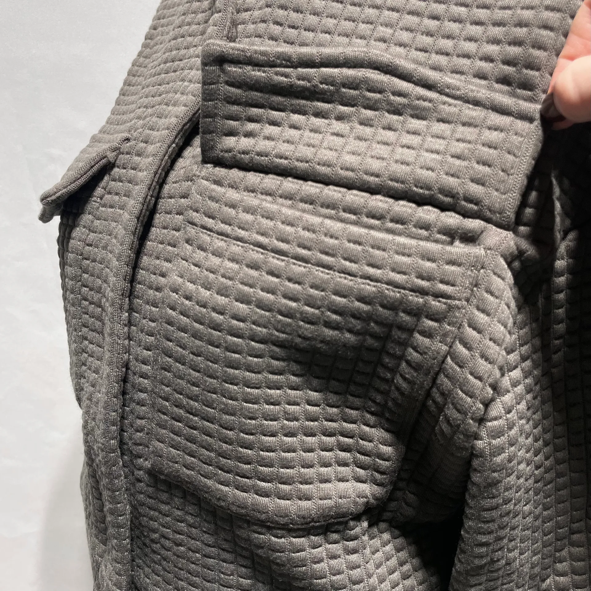 New  Quilted Cropped Snap Front Utility Jacket Nila Grey Size XS - Image 10