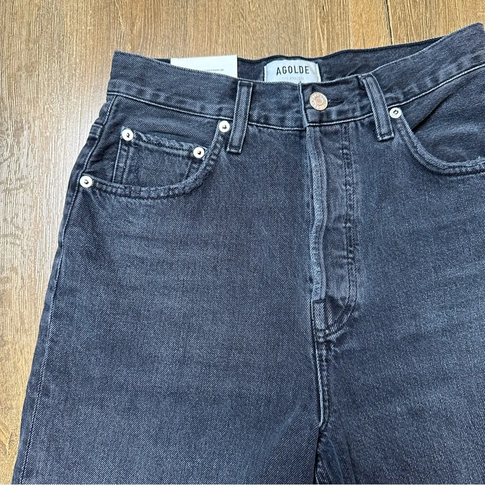 NWT 90s Pinch Waist Short High Rise in Nix Distressed Black Size 25 - Image 3