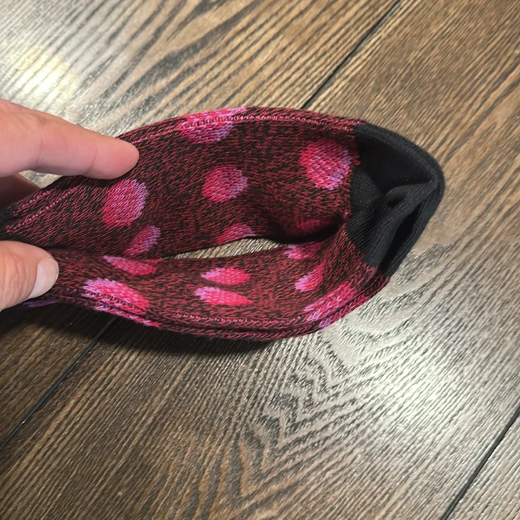 Hotsox Original Soft Touch Pink Dot Crew Socks NEW Size 9 - Image 6