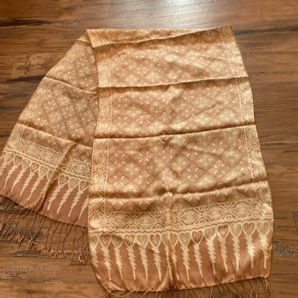 Faroh Paris Sogan Beige White Cream Scarf New Fringe - Image 2