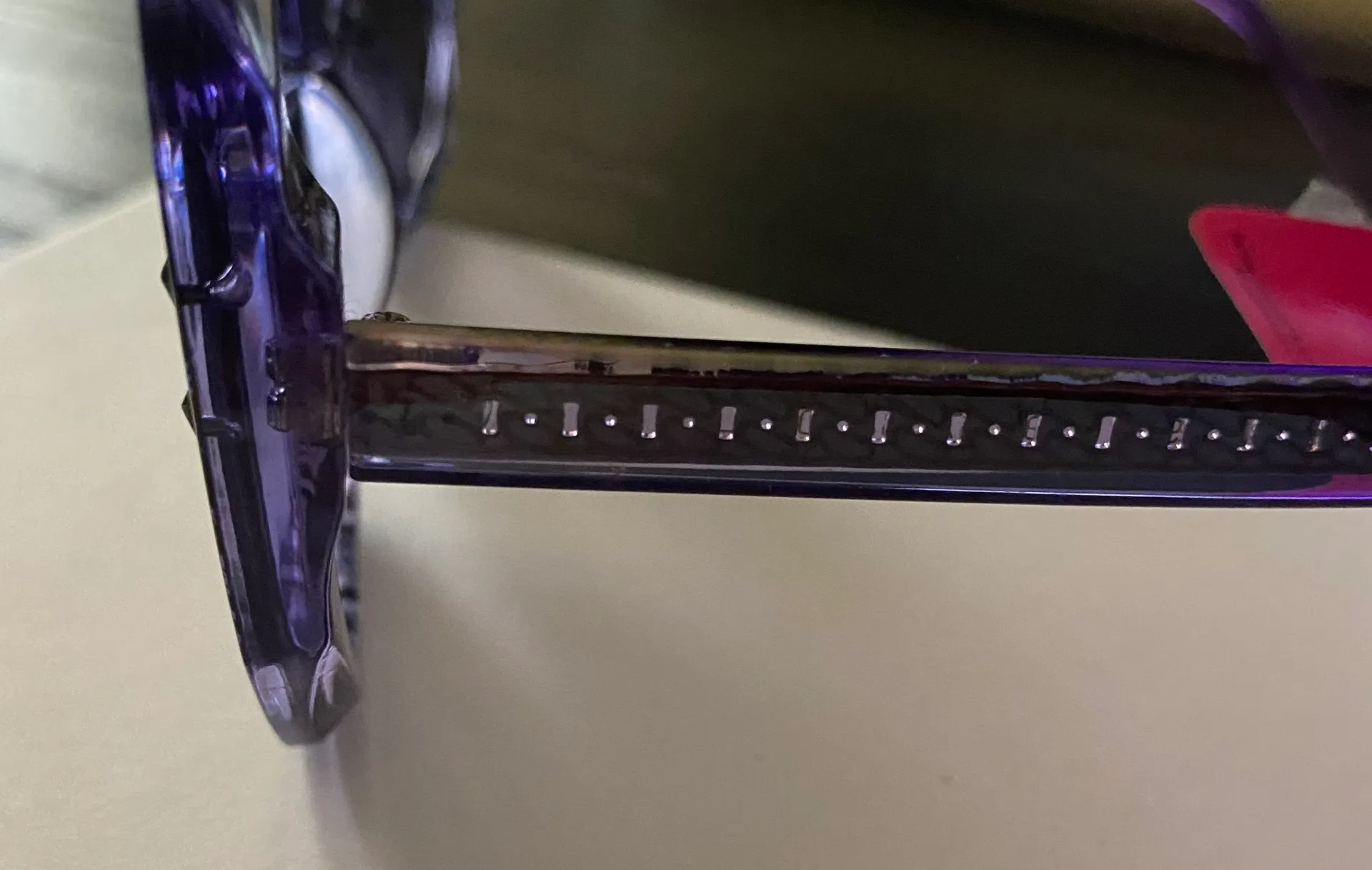 Betsey Johnson NWT--SNAKESKIN PRINT SUNGLASSES - Image 5