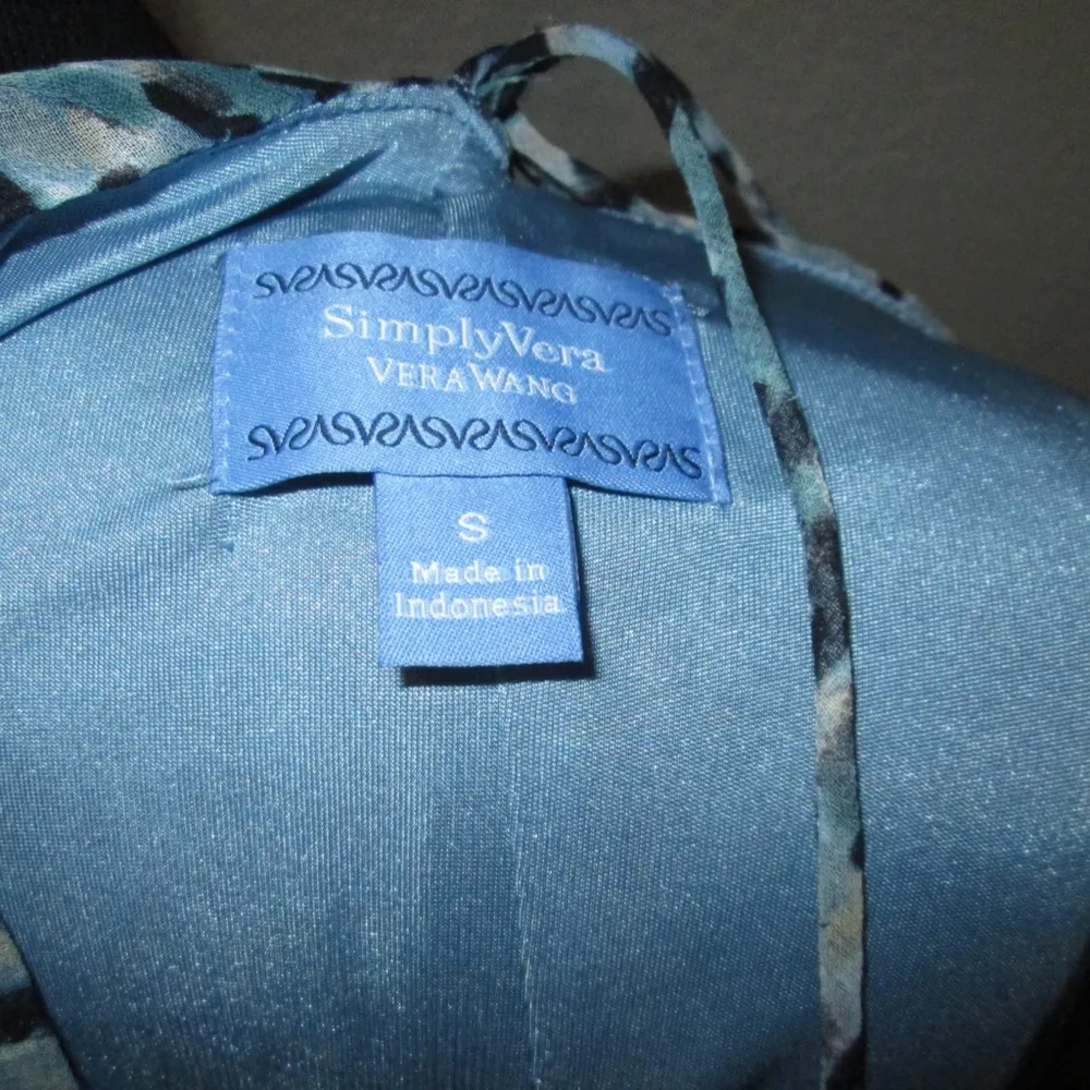 NWT Simply Vera Wang Spaghetti Strap Top - Size Small - Image 4