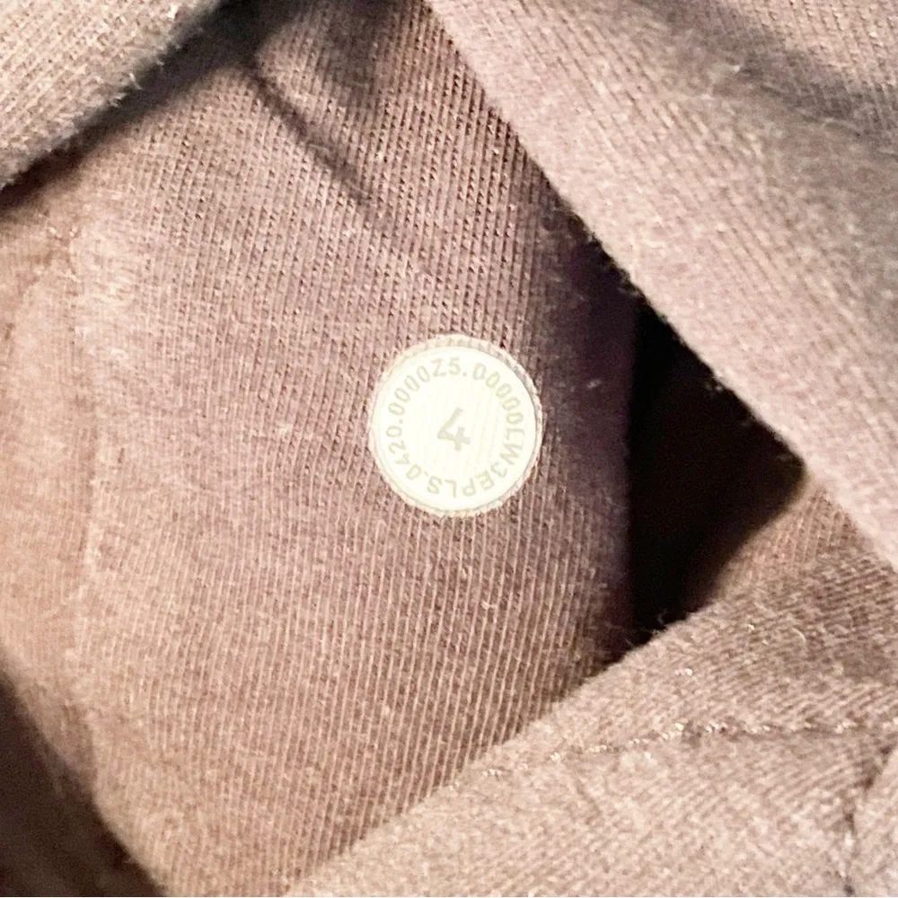 Lululemon Size 6 Black Quilted Calm Jacket Long Sleeve Zip Up Relaxed - Image 5