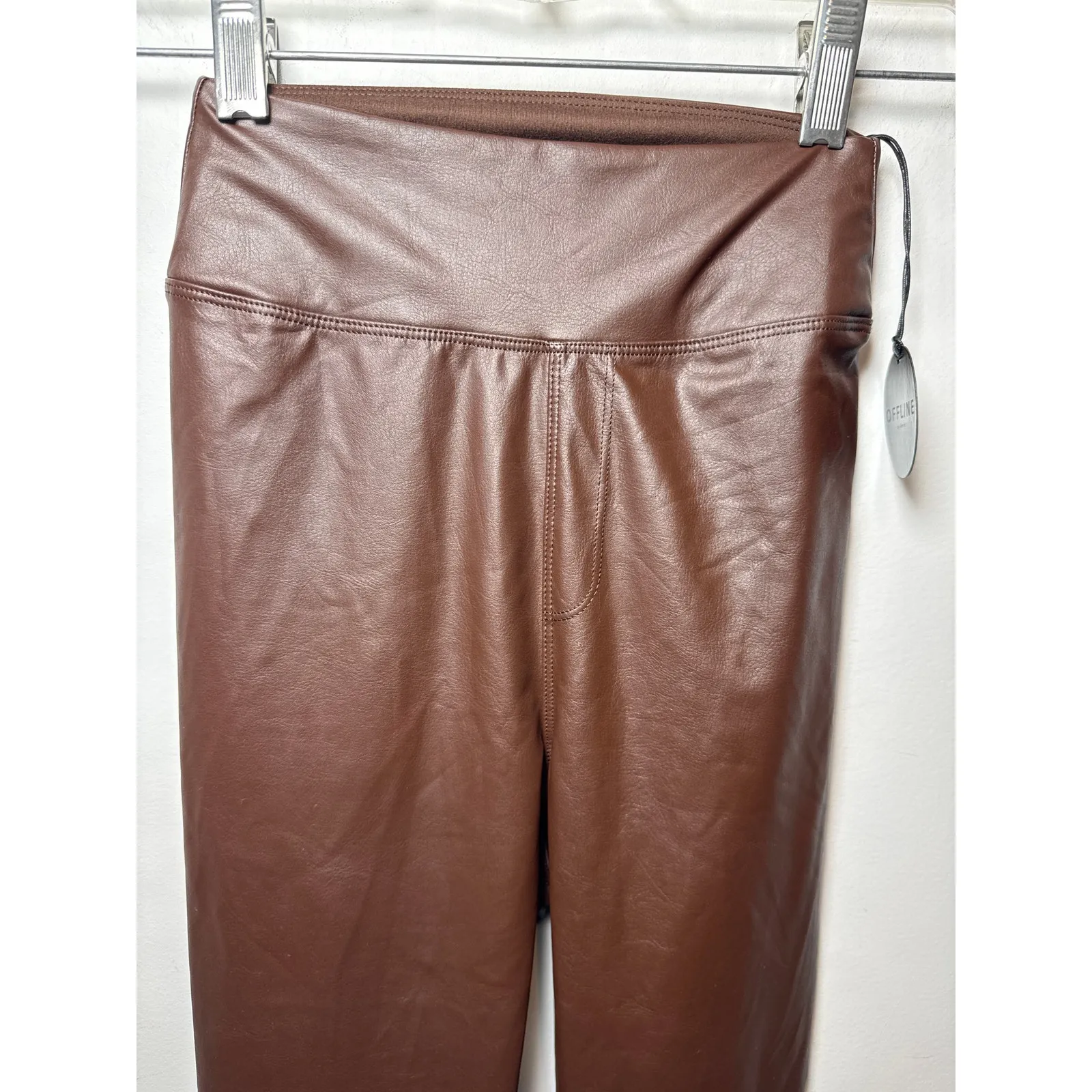 Brand New Offline by Aerie Women's Size XS High Rise Faux Leather Leggings Brown - Image 4