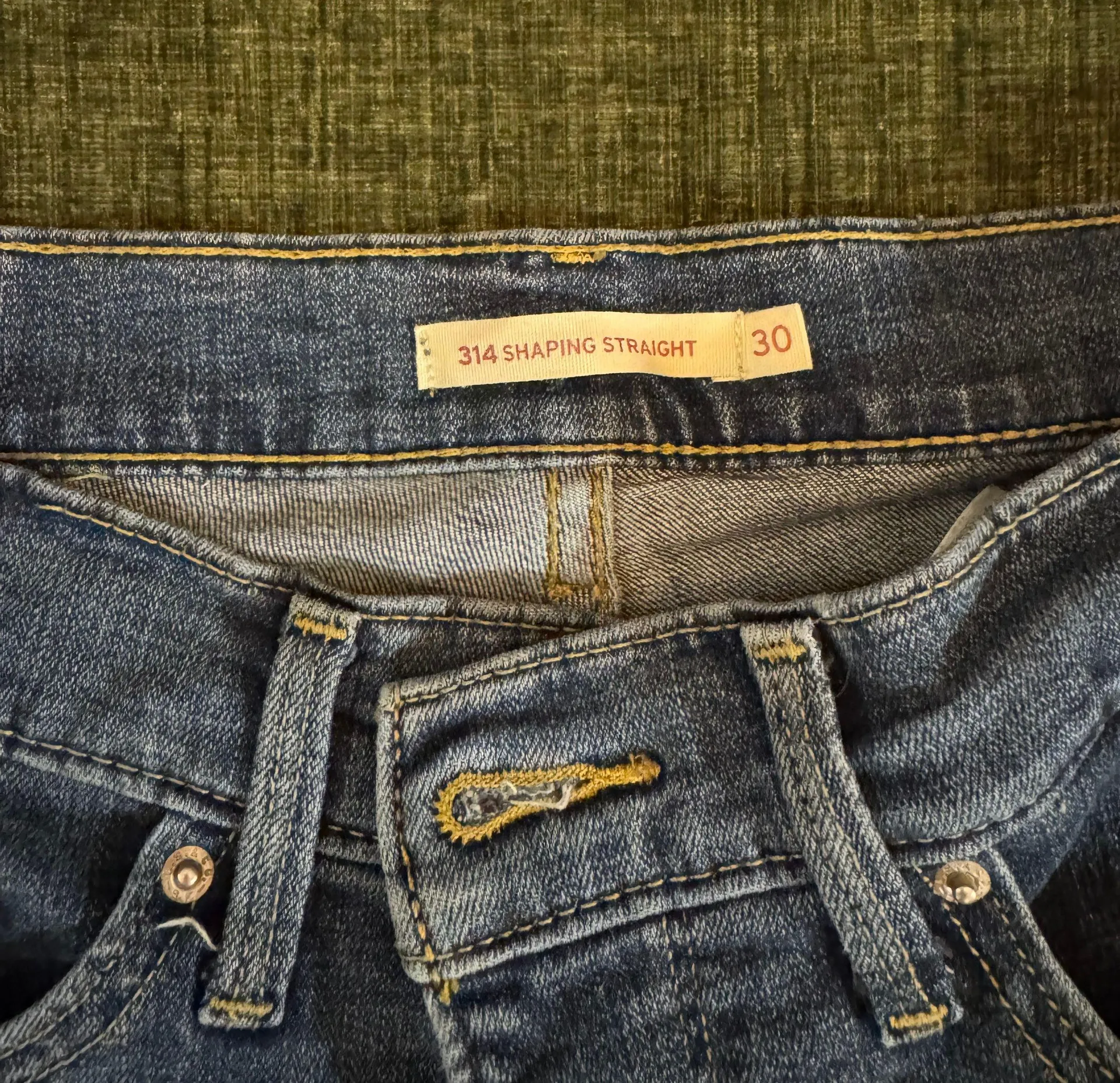 Levi’s Shorts - Image 4