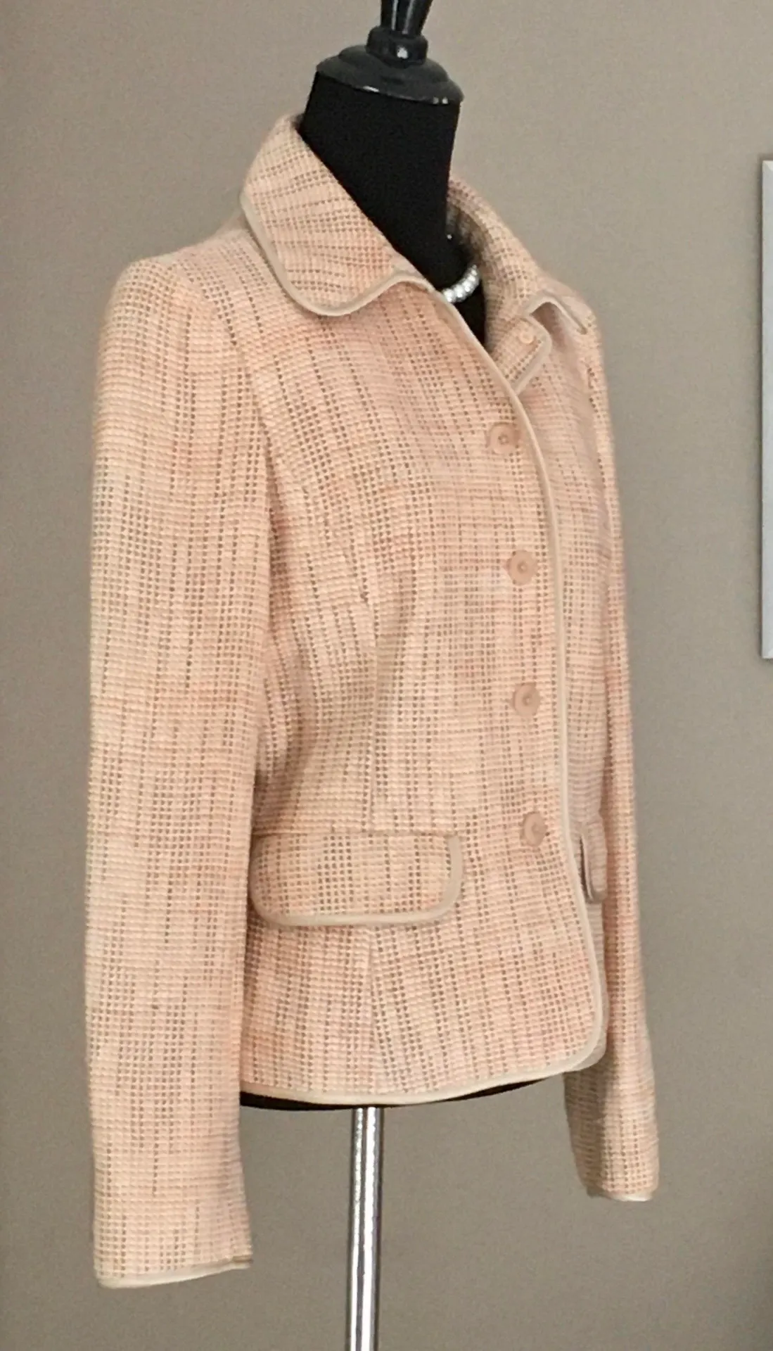 Ellen Tracy Peach Tweed Blazer - Image 3
