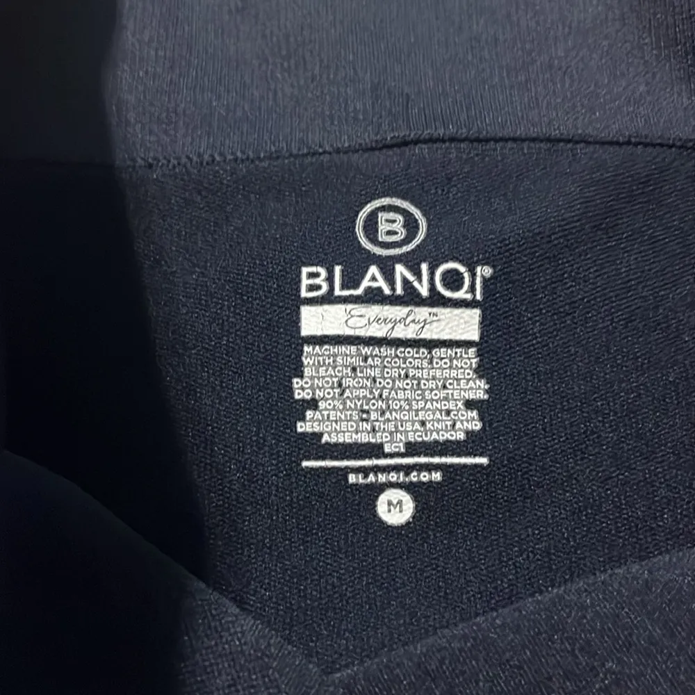 BLANQI Navy Blue Everyday Maternity Belly Support Capri‎ Leggings Medium Size undefined - Image 5