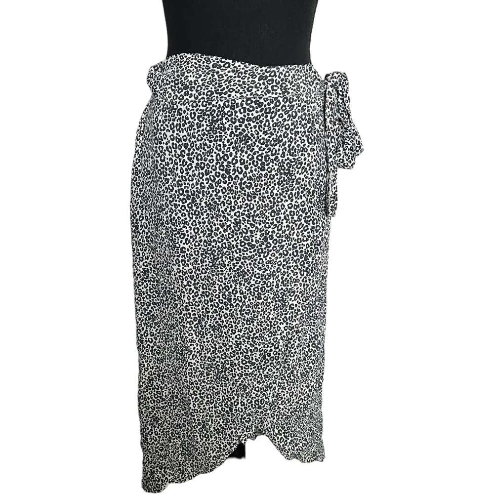 American Eagle Leopard Animal Print Wrap Midi Skirt Size XS 3197 New with Tag - Image 2