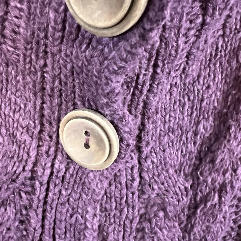 FREE PEOPLE Sz Small ESPRESSO CABLE KNIT CARDI CARDIGAN SWEATER Violet‎ Panther - Image 5