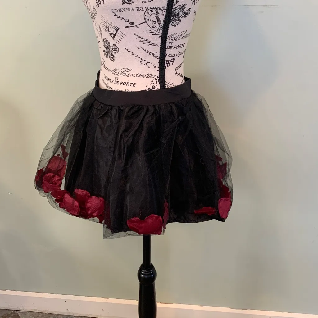 Coquette Black Tulle Short Petticoat Skirt with Floating Petals Women’s Small - Image 3