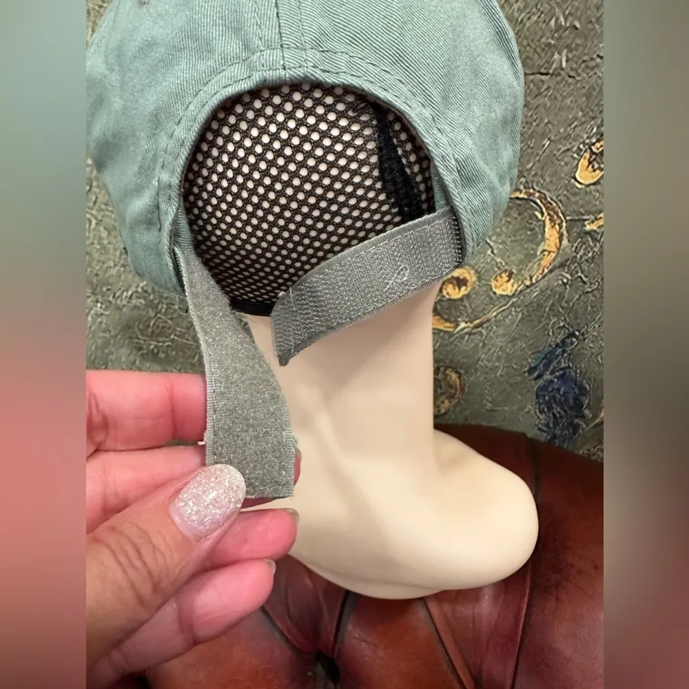 EUC AMERICAN CROWN NORTH CAROLINA GREEN Baseball hat Velcro back - Image 6