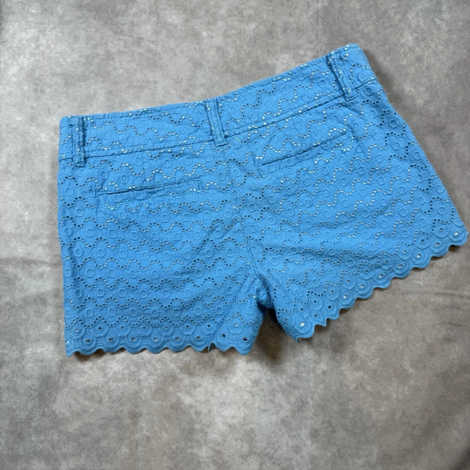 Lilly Pulitzer The Walsh Scalloped Hem Women's Blue Lace Shorts Size 0 - Image 2