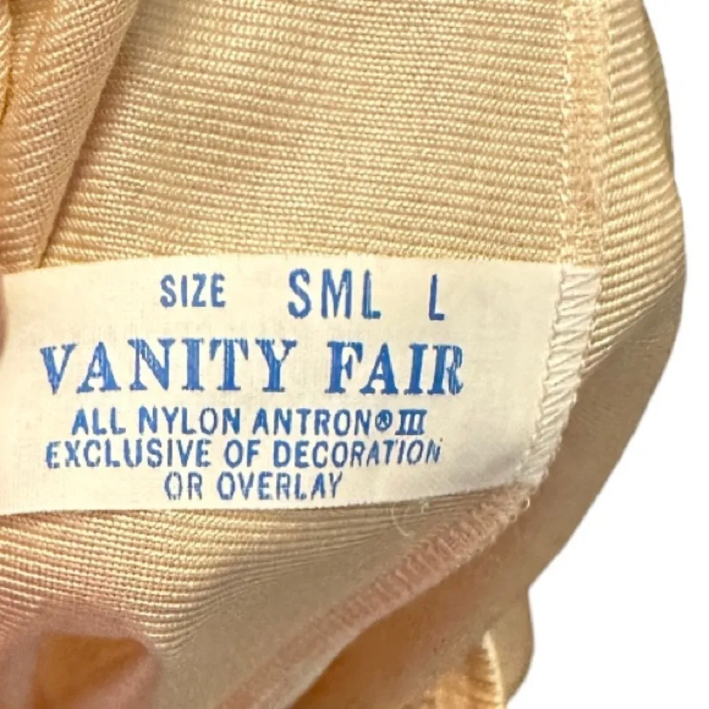 Vintage Vanity‎ Fair Nylon Slip - Image 6