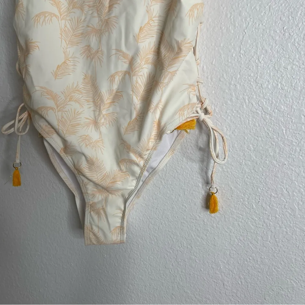 Pink Lily  One Piece Swimsuit Palm Tree Tassel Size Medium - Image 3
