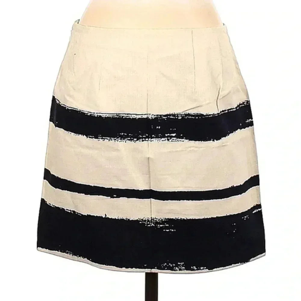 J. Crew | Classic Timeless Cream & Black Brush Strokes Mini Skirt Size 2 XS - Image 3