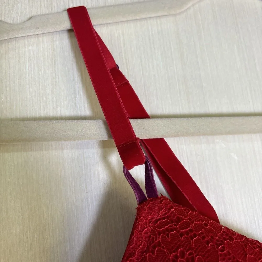 Victoria's Secret Bra Sz  32DD Red T-shirt Push Up Lace Velvet Convertible Strap - Image 3