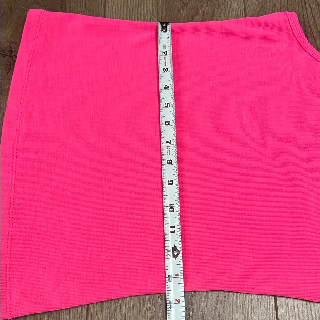 NOBULL Ribbed High-Neck Training Tank Neon Pink Size Medium - Image 9