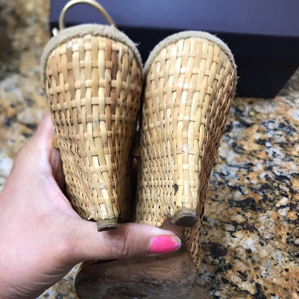 Prada Woven Straw Wedge Sandal sz40.5 - Image 6