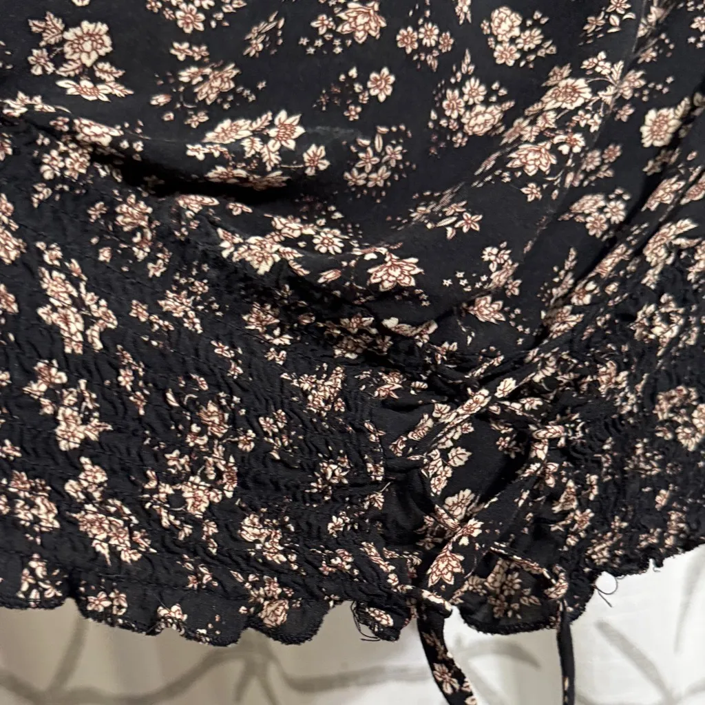 Zenobia Black Floral Blouse - Image 4