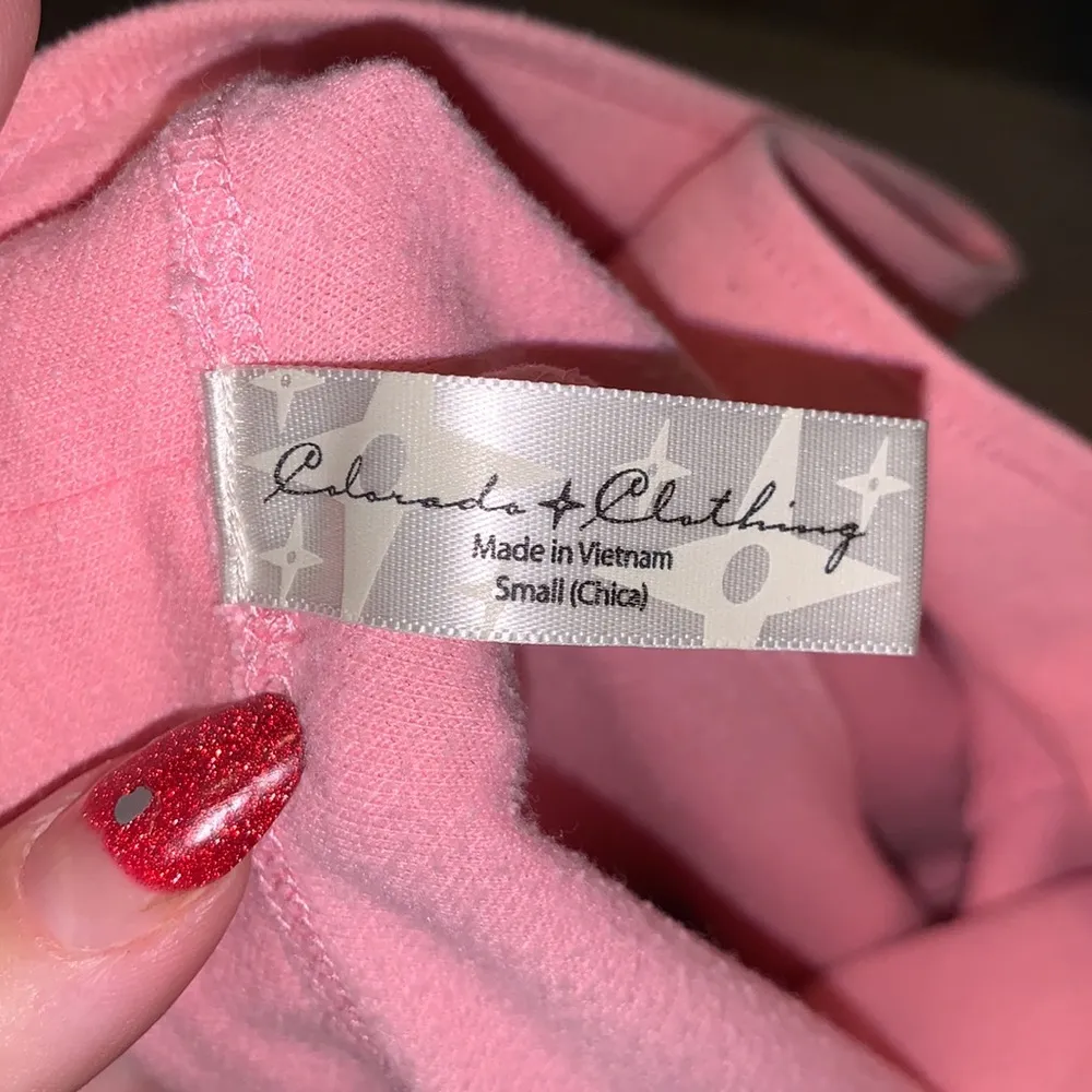 Colorado Clothing pink comfy lounging sweat shorts - Image 3