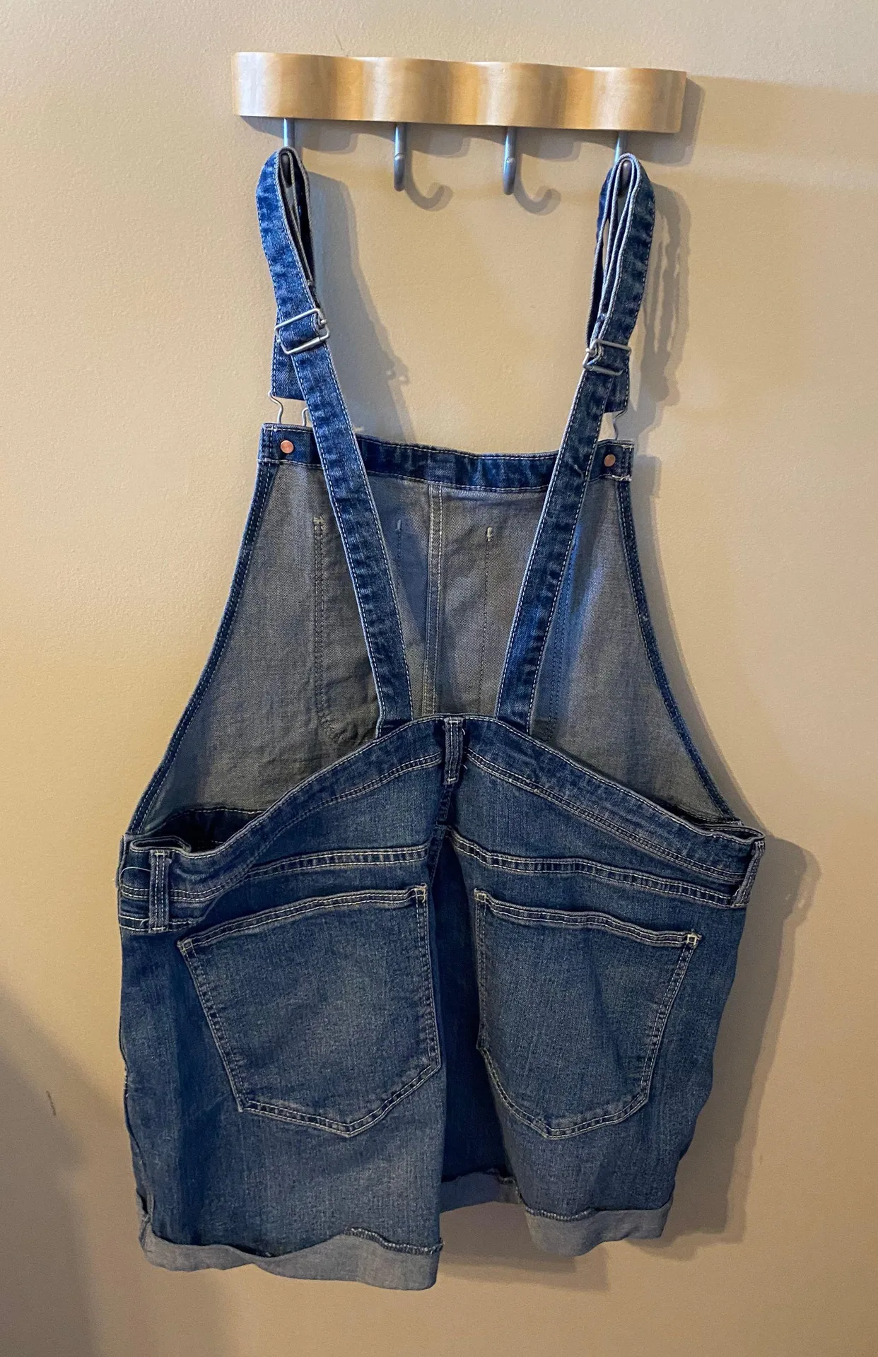 Old Navy Denim Overall Shorts - Image 3