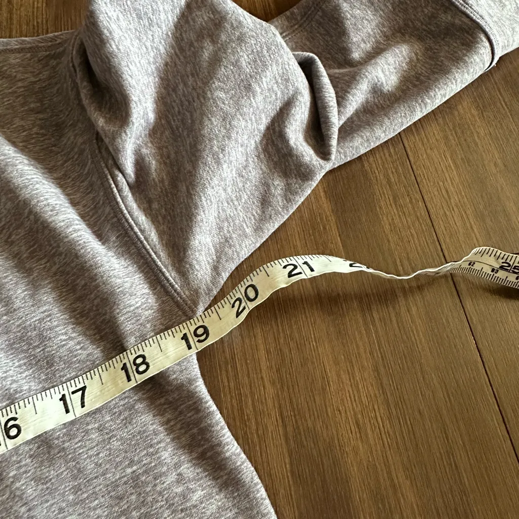 Lululemon Ready To Rulu Hoodie
Heathered Frosted Mulberry
W3CMKS
Size small - Image 6