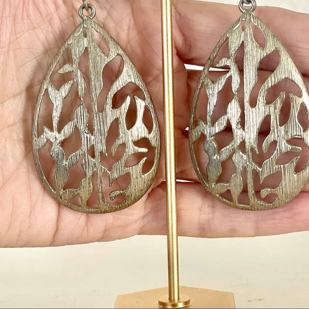 Large teardrop dangle earrings - Image 2