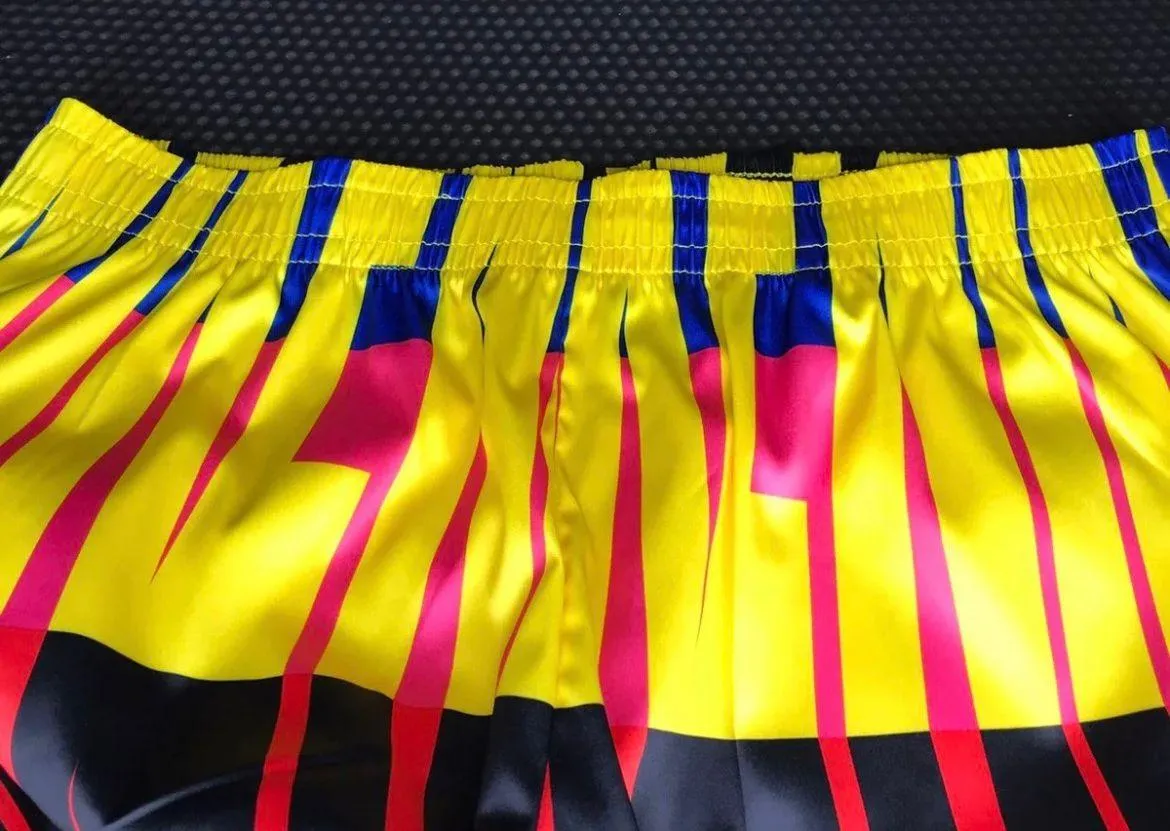 NWT  Sportswear NSW Print Shorts - Image 5