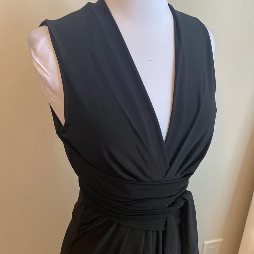 Norma Kamali Black V Neck Tie Waist Sleeveless Dress - Image 6